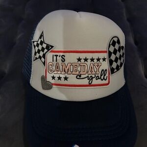 New trucker hat